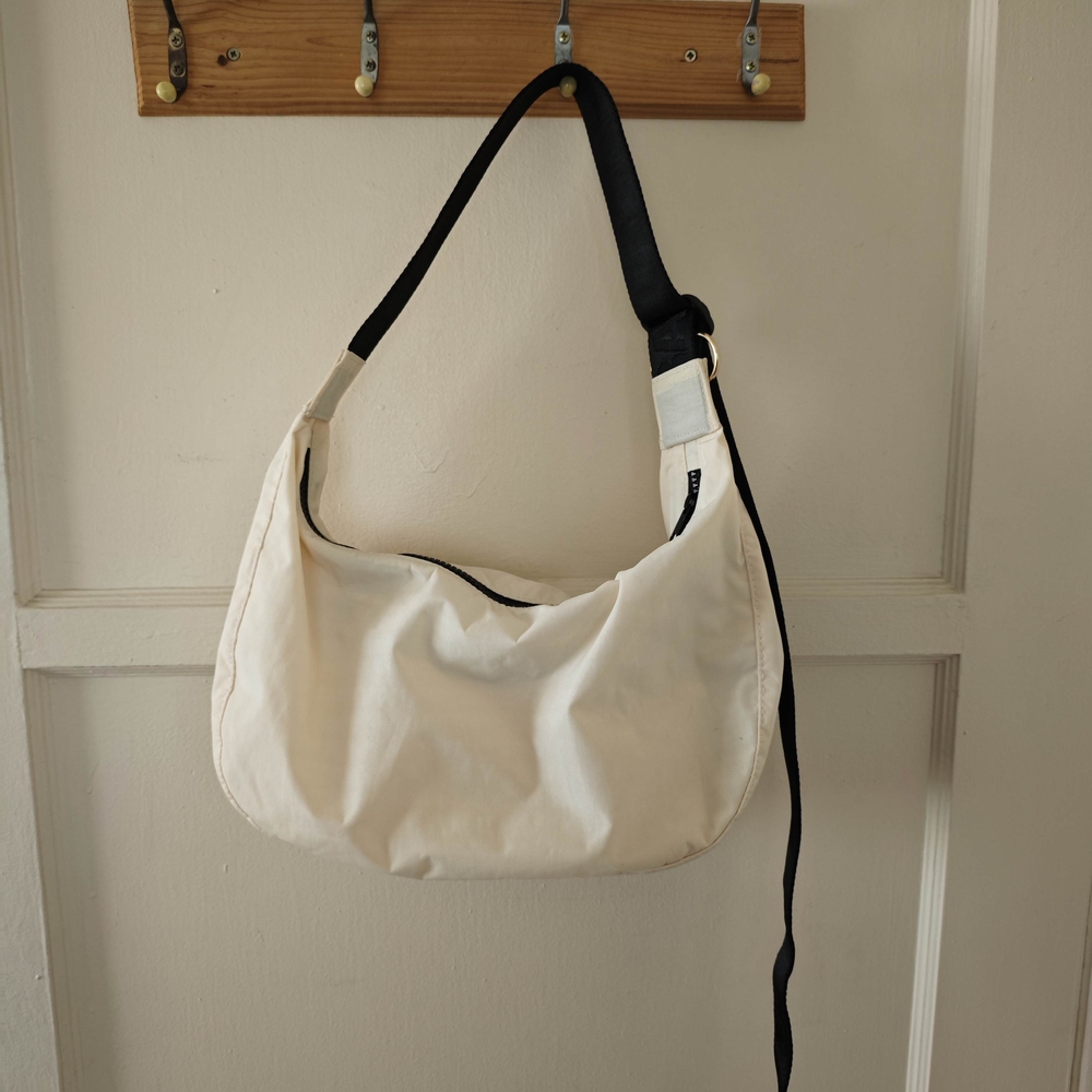 BAGGU Medium Nylon Crescent Bag In Ivory